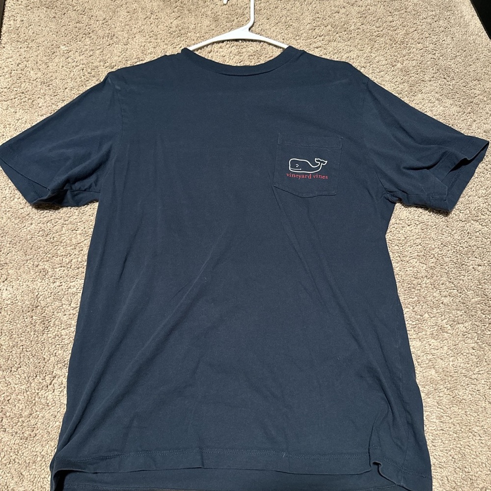Vineyard Vines Christmas 2015 Shirt. Small